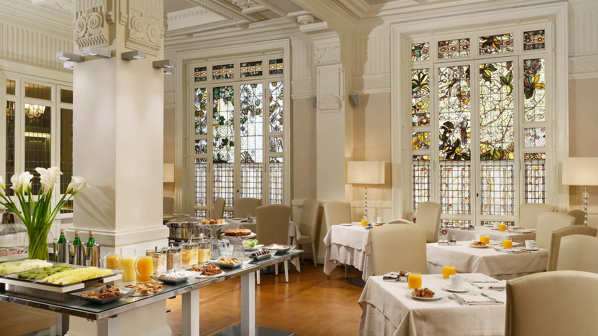Brunelleschi Hotel Floransa 4*,  İtalya